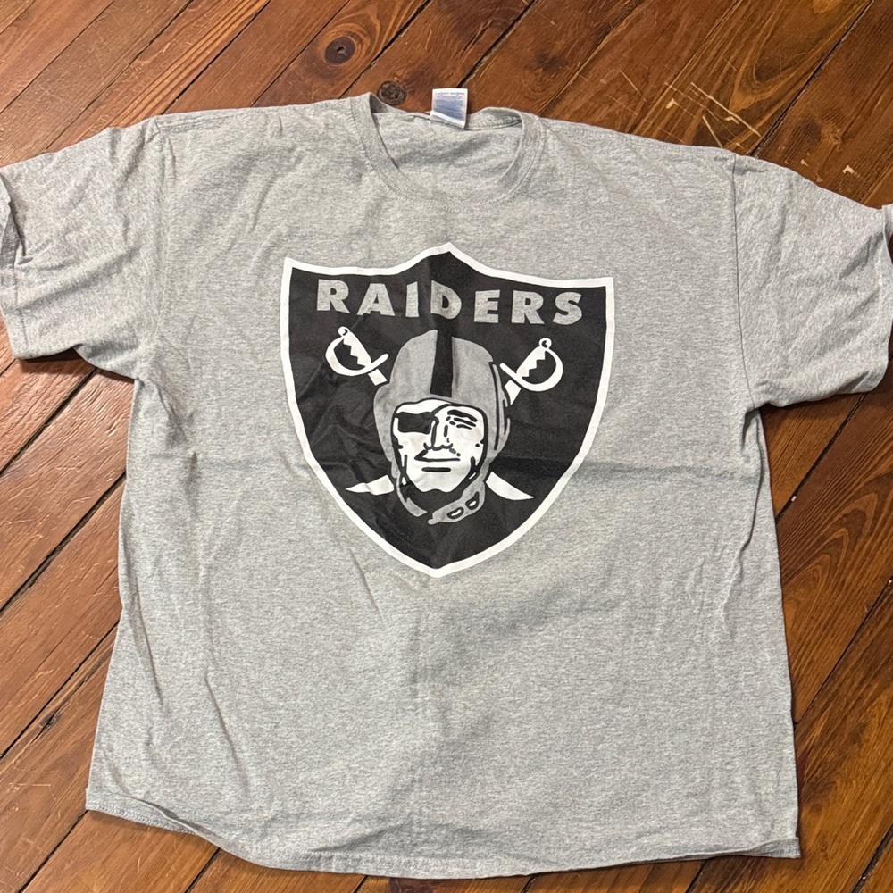 Gildan Gray Raiders Short Sleeve Tee